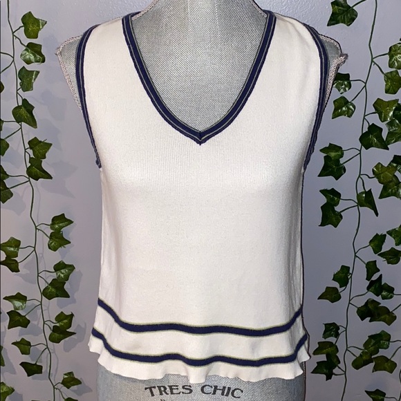 Women’s Free People White Striped V-Neck Tank Top - Picture 7 of 8